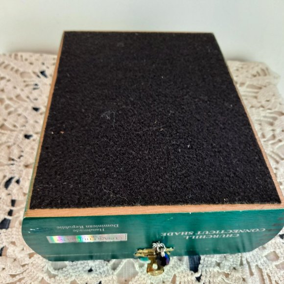 Handcrafter Keepsake / Jewelry Box from Cigar Box - Picture 10 of 10